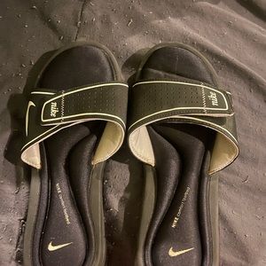 Black Nike Slides